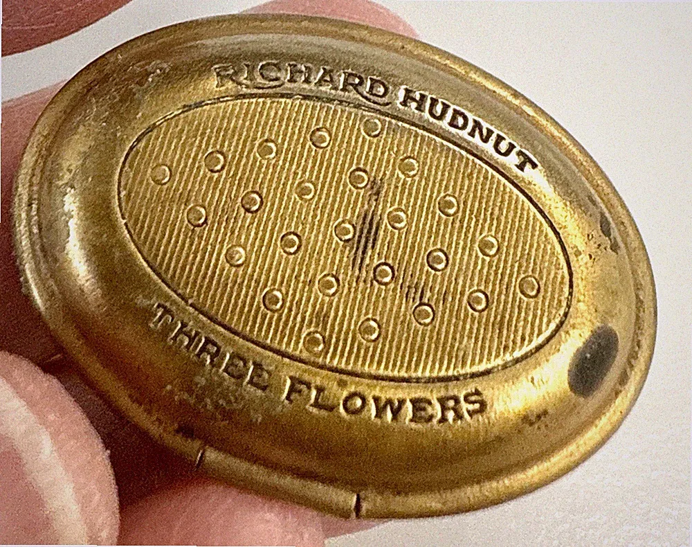 Antique 1924 Richard Hudnut “Three Flowers” Solid Perfume Compact • Brass Oval