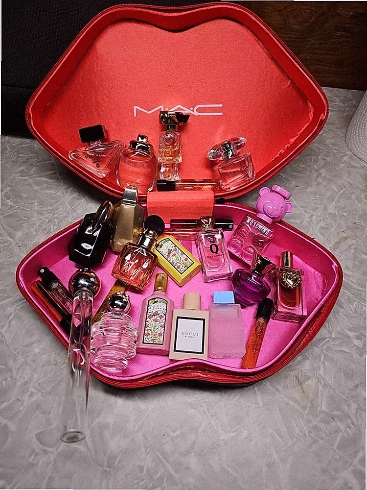 Designer Luxury Perfume Lot In MAC Carry Case