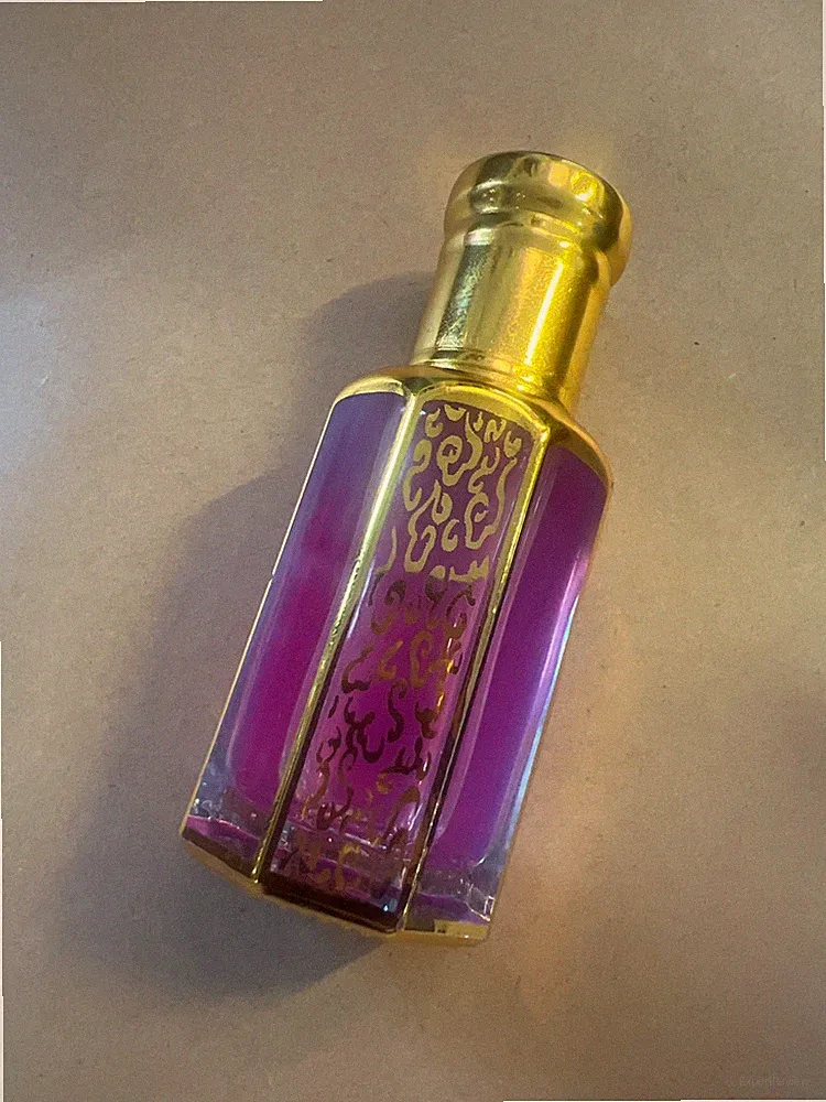 Handmade Rose Musk Perfume – Luxurious Floral Elegance